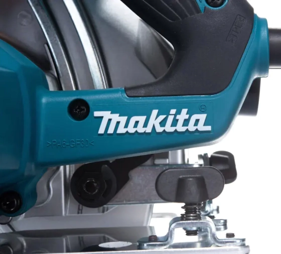 Дисковая пила Makita HS7611К. В кейсе.